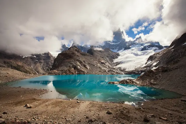 Laguna de los Tres glacial lake beneath the granite peaks of Monte Fitz Roy near El Chaltén